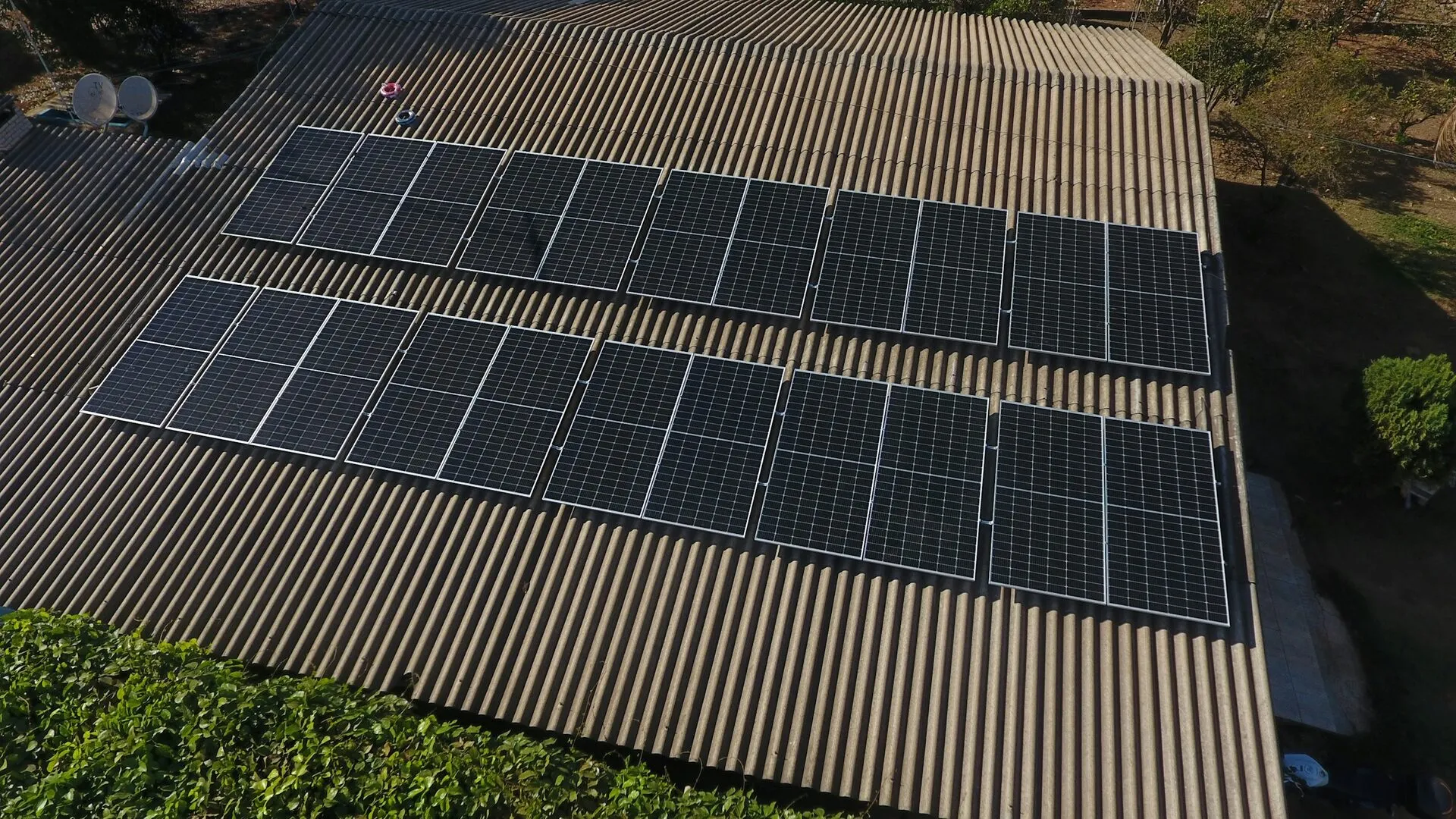 Pros and Cons of Solar Panels for Multi-Family Properties
